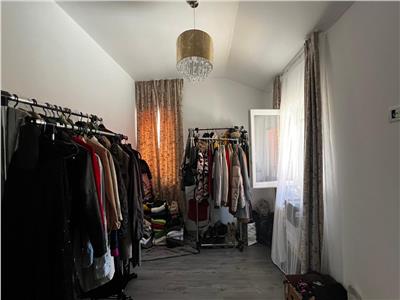 Casa mobilata si utilata cu 5 camere in Giroc