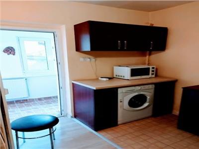 Apartament cu 3 camere in Zona Simion Barnutiu