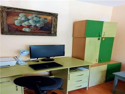 Apartament cu 3 camere in Zona Simion Barnutiu