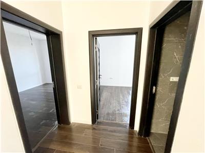 Apartament cu 3 camere, decomandat situat in Calea Sagului, bloc nou.