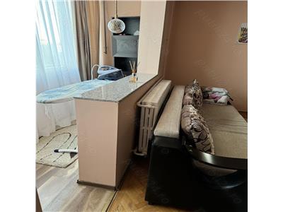 Apartament cu 3 camere in Zona Circumvalatiunii