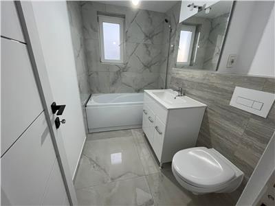 Apartament cu 3 camere in Zona Torontalului, Bloc Nou.