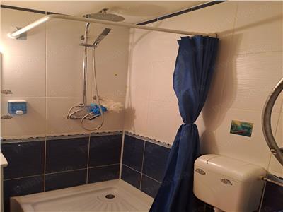 Apartament cu 4 camere in zona Torontalului