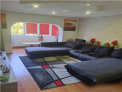 Apartament cu 4 camere in zona Torontalului