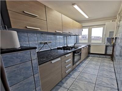 Apartament cu 3 camere in zona Girocului