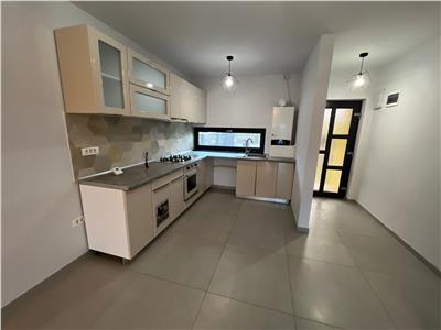 Duplex cu 3 camere in Mosnita Noua