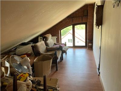 Duplex P+2 cu 5 camere, 175 mp utili in zona Modern