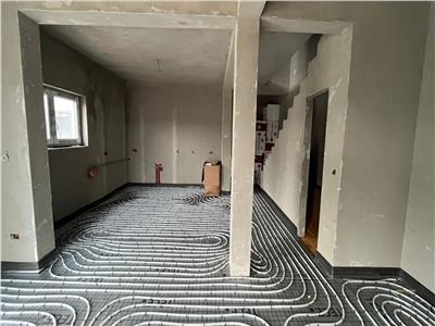 Duplex P+E cu 4 camere, 127 mp utili in Dumbravita
