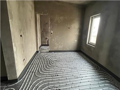 Duplex P+E cu 4 camere, 127 mp utili in Dumbravita
