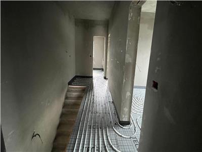 Duplex P+E cu 4 camere, 127 mp utili in Dumbravita
