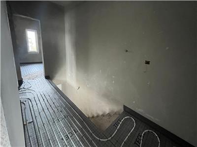 Duplex P+E cu 4 camere, 127 mp utili in Dumbravita
