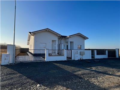 Duplex P+M cu 4 camere 105 mp utili, 322 mp teren in Mosnita - Albina