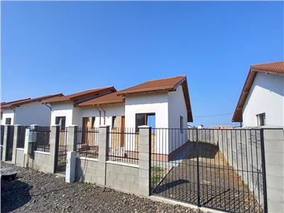 Duplex cu 3 camere, 3 bai in Mosnita Veche