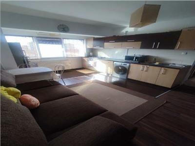 Apartament cu 3 camere in Zona Torontalului
