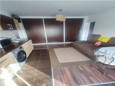 Apartament cu 3 camere in Zona Torontalului