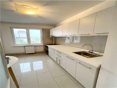 Apartament cu 3 camere in Zona Central