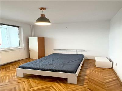 Apartament cu 3 camere in Zona Central