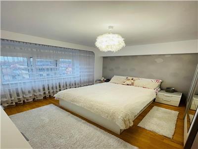 Apartament cu 3 camere in zona Modern