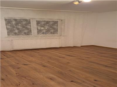 Apartament cu 2 camere in Zona Lipovei