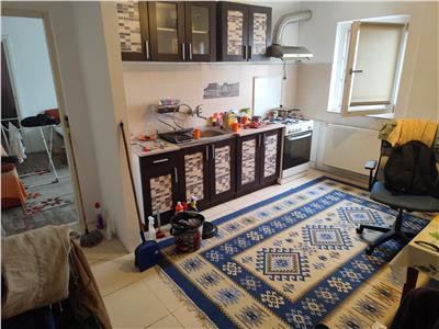 Apartament cu 2 camere in Zona Lipovei