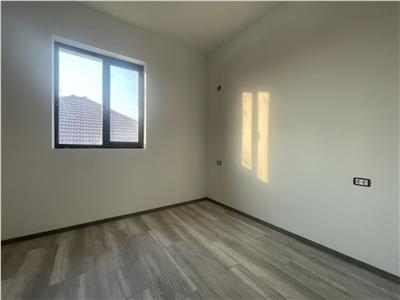 Duplex cu 5 camere in Mosnita Noua