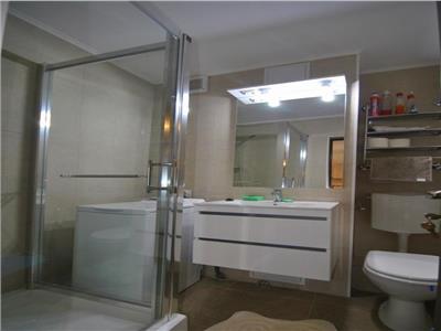 Apartamet modern cu 2 camere, situat in centrul orasului, parcul Botanic