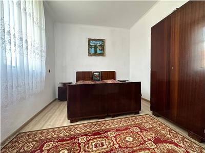 Casa renovata 150mp, teren 1280mp in Iecea Mare