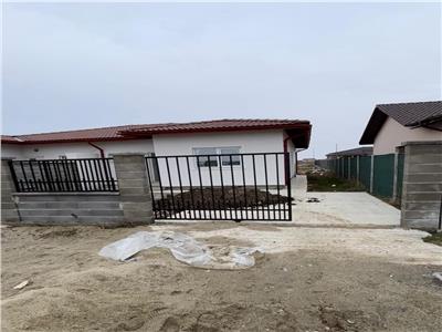 Duplex cu 3 camere in Mosnita Noua